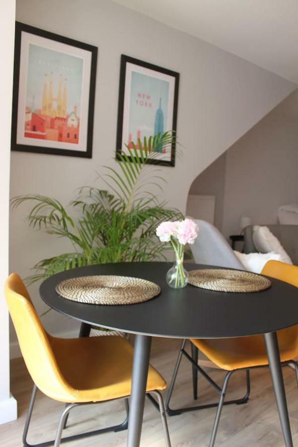 Studio De Charme Au Pays De La Madeleine Apartman Commercy Kültér fotó