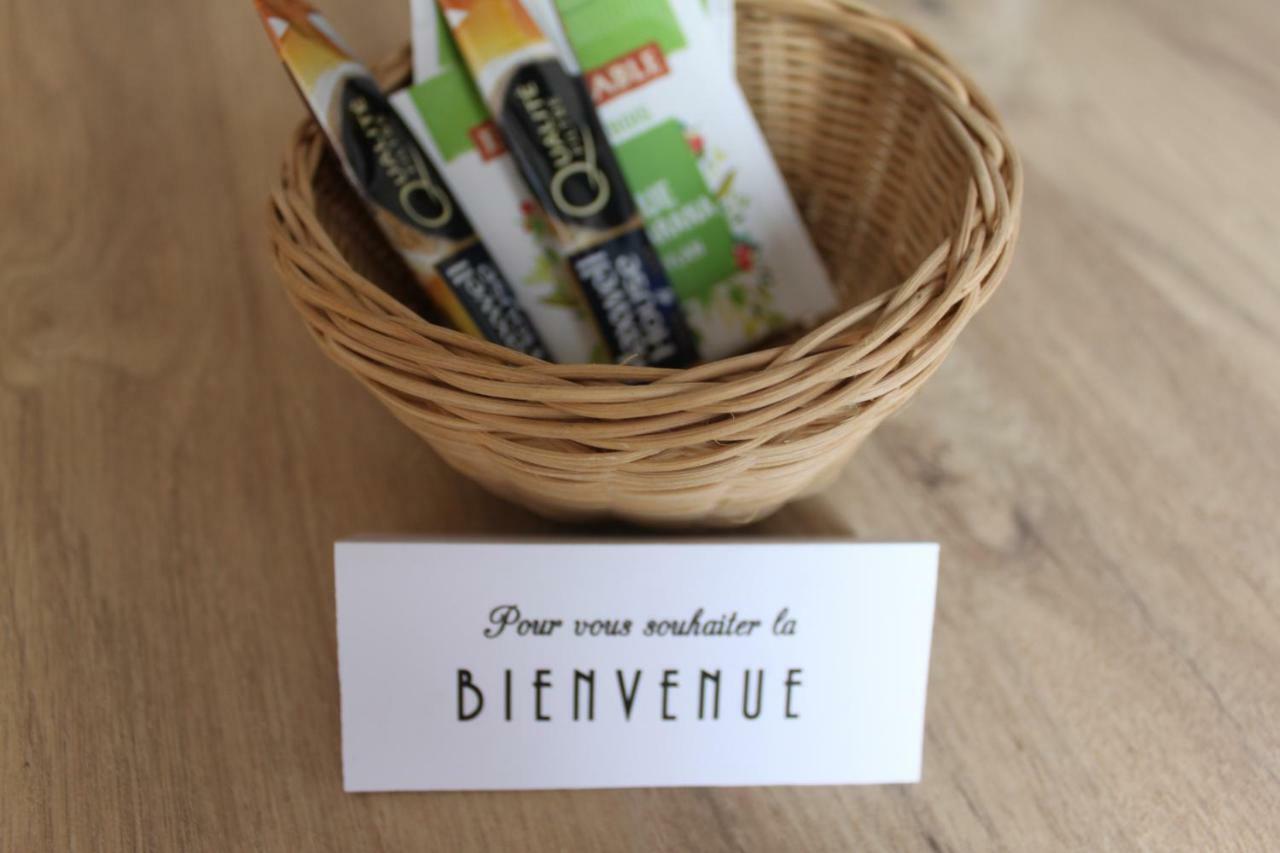 Studio De Charme Au Pays De La Madeleine Apartman Commercy Kültér fotó